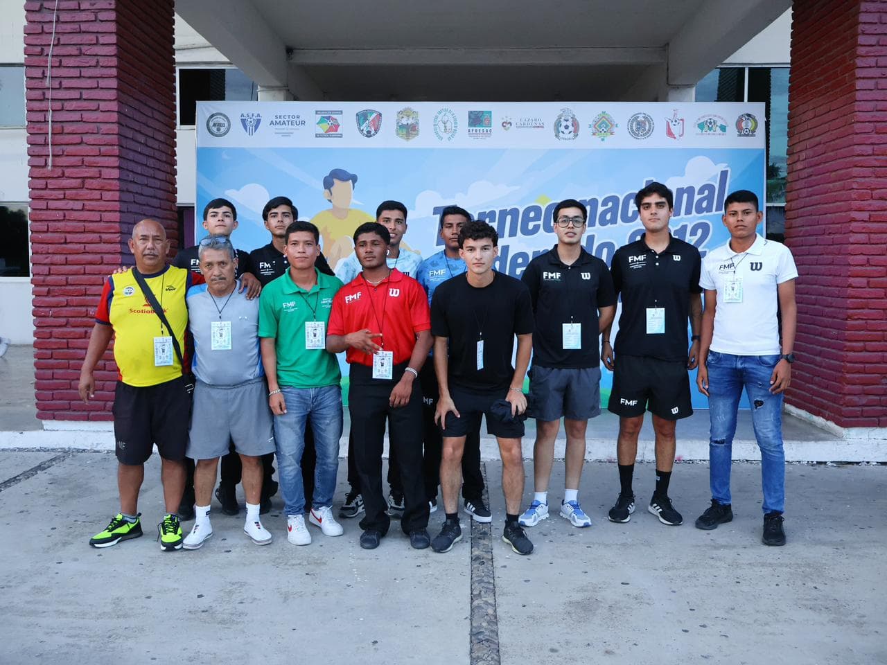 Imagen 5 de Inauguran Torneo Nacional Federado de Futbol 2012 y Menores Varoniles