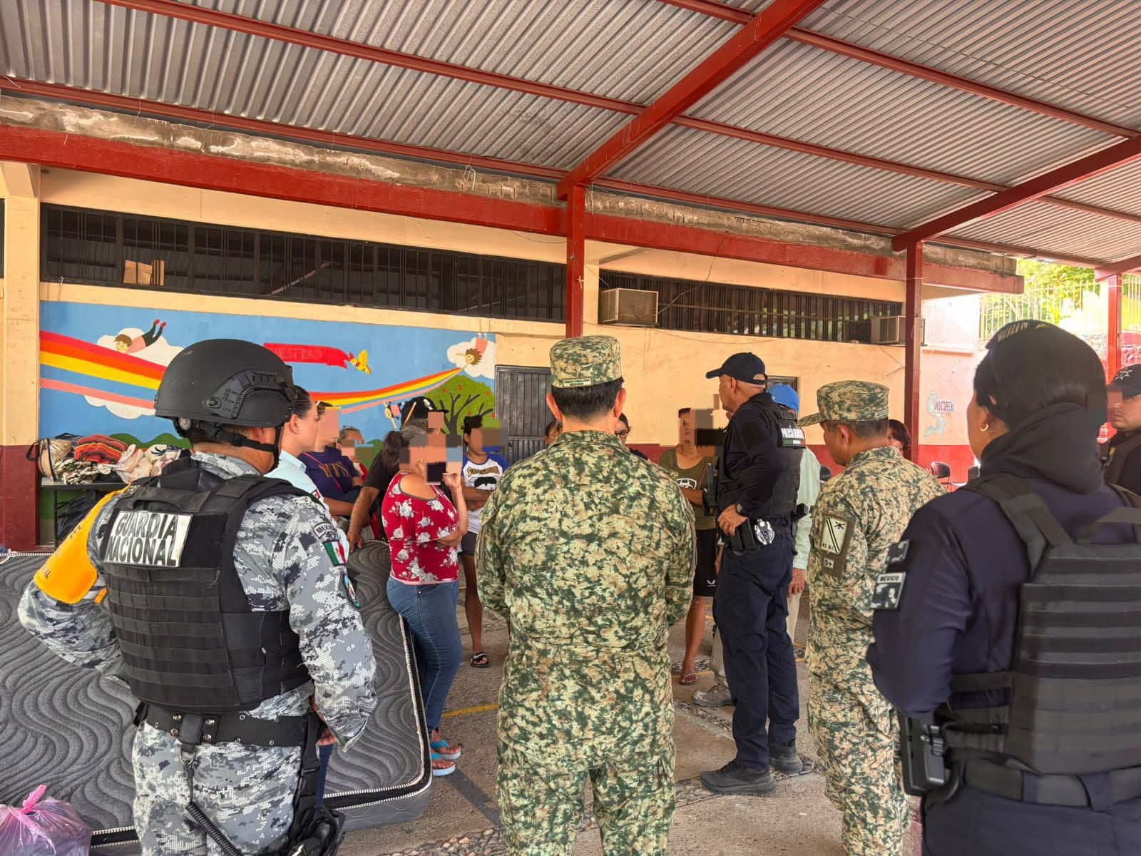 Imagen 2 de Fortalecen seguridad en San Rafael, El Reyno, San Juan Bosco, Los Coyotes y Los Amates con operativo interinstitucional permanente.