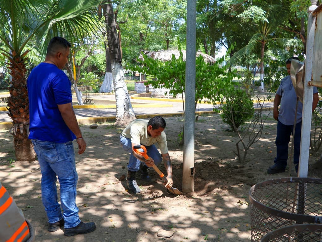 Imagen 3 de Gobierno Municipal Anuncia Nuevo Alumbrado para Parque Uruapan.