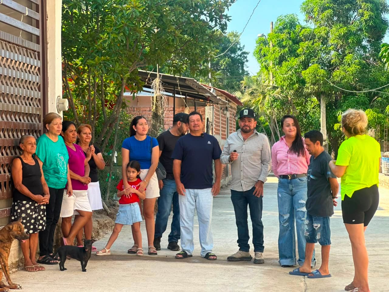 Imagen 3 de Gobierno Municipal Entrega Pavimentación de la Calle Doncella.