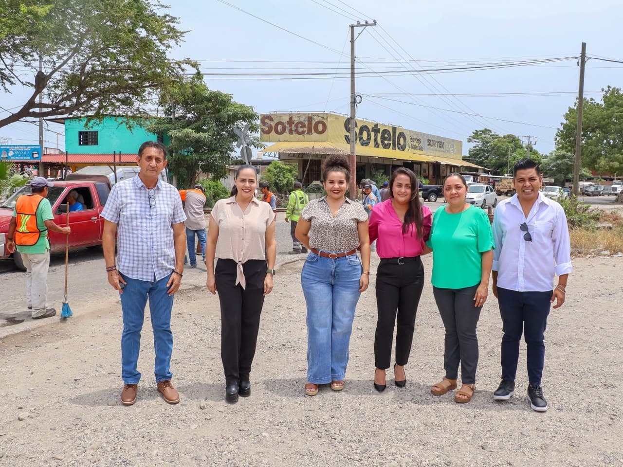 Imagen 1 de Más Calles y Avenidas Beneficiadas con Programa de Bacheo y Reencarpetamiento.