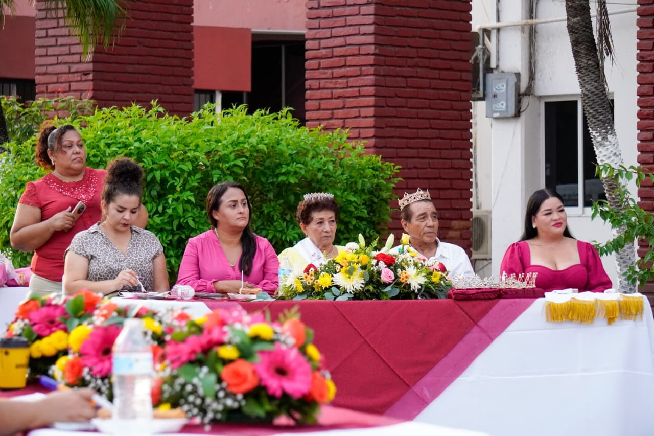 Imagen 7 de Lázaro Cárdenas Tiene Nuevo Rey y Reina del Adulto Mayor 2026.