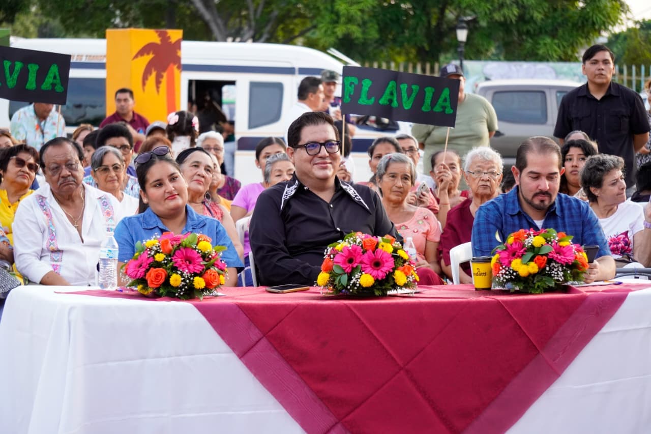 Imagen 8 de Lázaro Cárdenas Tiene Nuevo Rey y Reina del Adulto Mayor 2026.