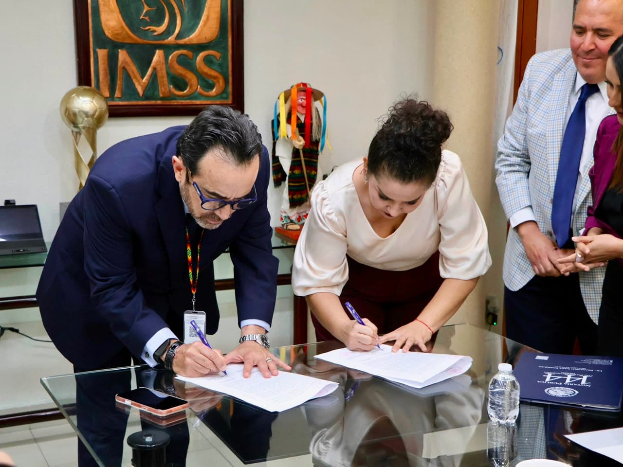 Imagen 2 de Gobierno Municipal Formaliza Donación de Terreno para Nueva Clínica IMSS.